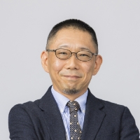 久保 順一 氏