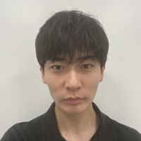 川野 僚介 氏