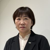 野村 宏美 氏