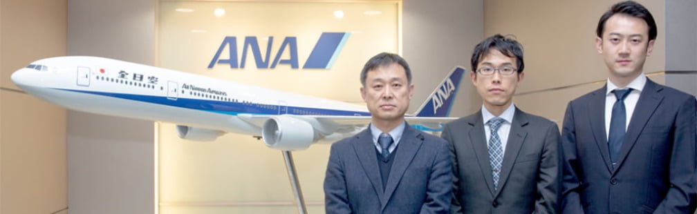 紙の量を7割削減し、作業工数を年間約8,400時間削減